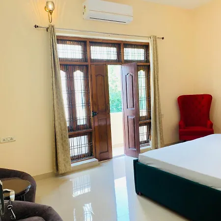 Bluetique Apartment Varanasi Exterior photo