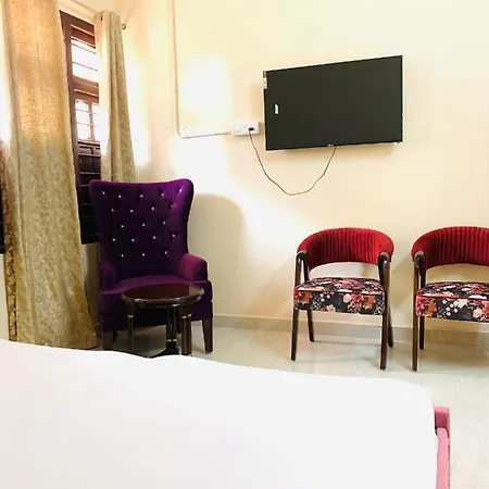 Bluetique Apartment Varanasi Exterior photo