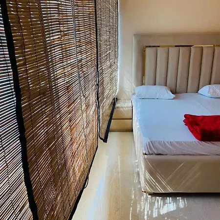 Bluetique Apartment Varanasi Exterior photo